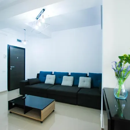 Apartament Dor De Mare - Apartments Toscana - 150M From The Beach ! Năvodari